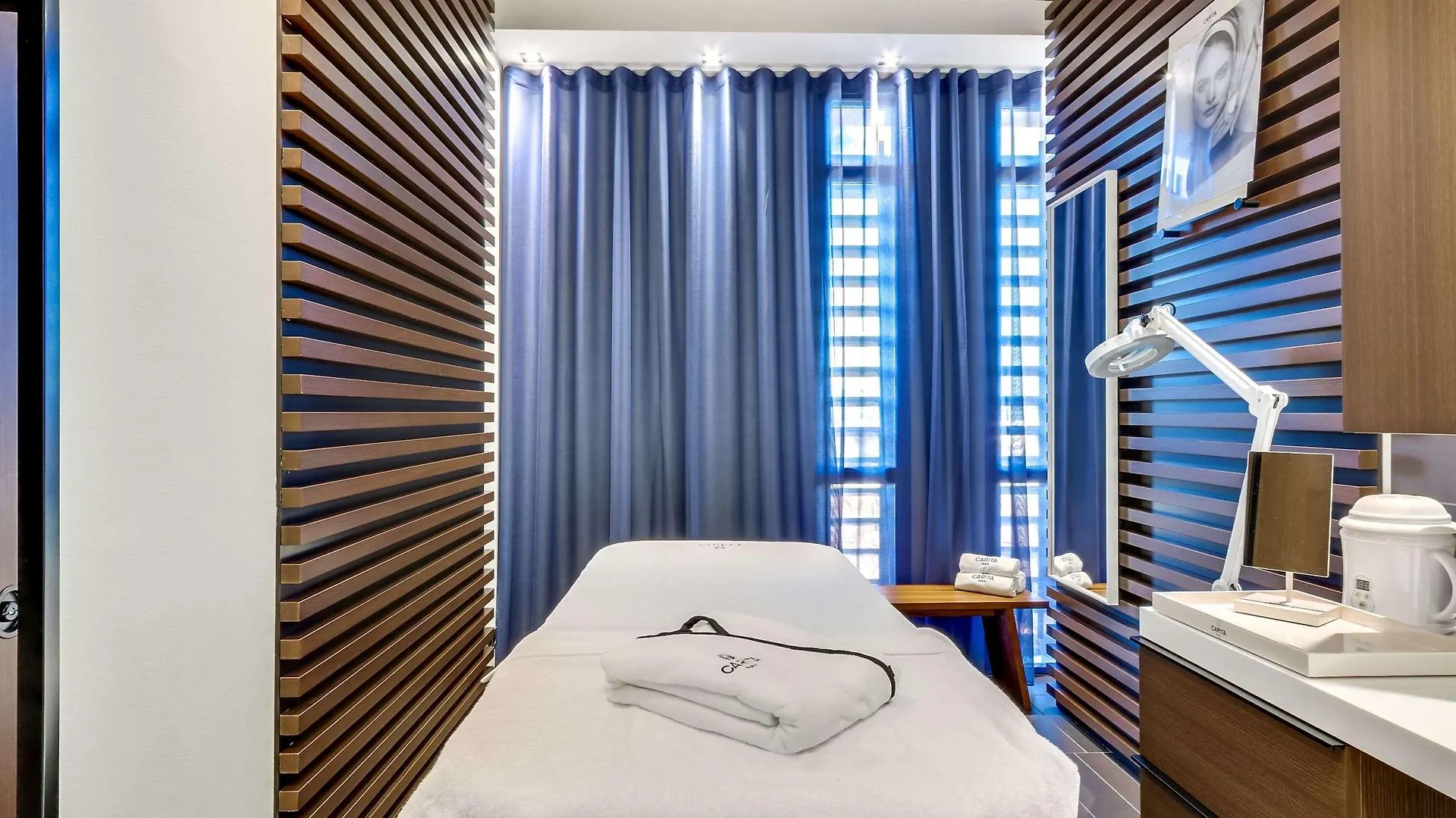 Hotel Kube Saint-Tropez à Gassin 5*,  France