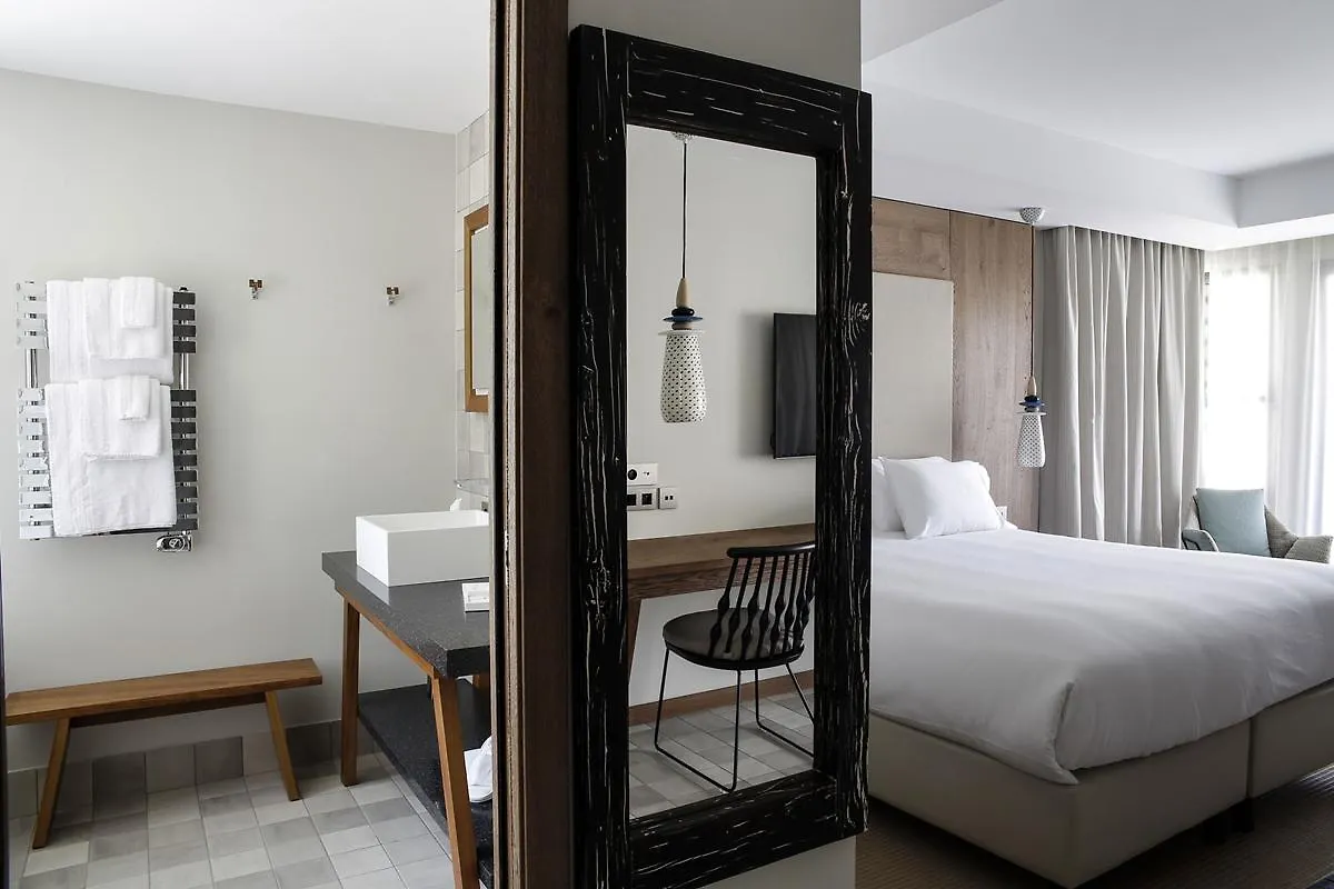 Hotel Kube Saint-Tropez à Gassin 5*,